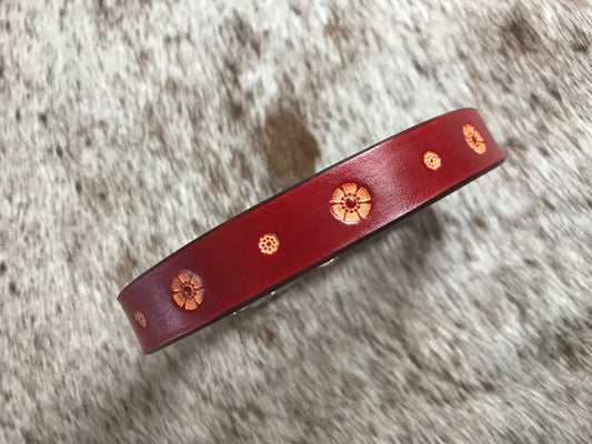 Hand carved flower pattern leather collar - small to medium dogs