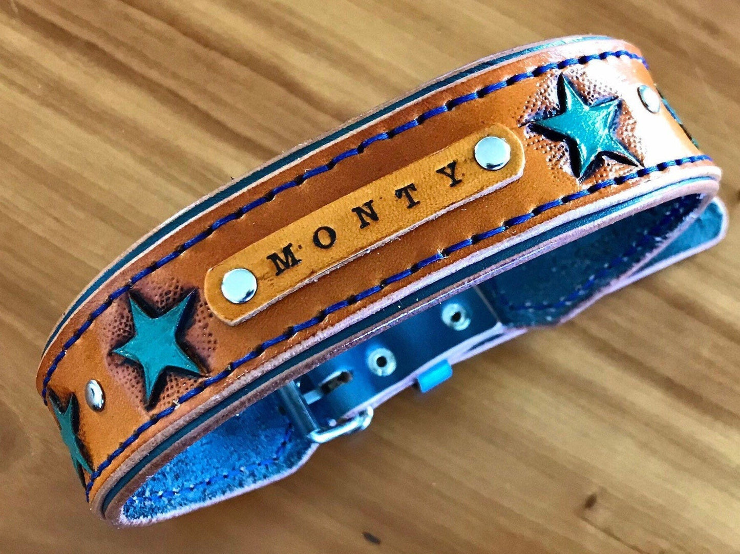 Hand painted shooting star double layered collar